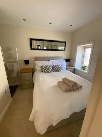 트루로 Blankednick Boltholes - 3 Beautiful Family Or Couples Cornish Getaways 빌라 외부 사진
