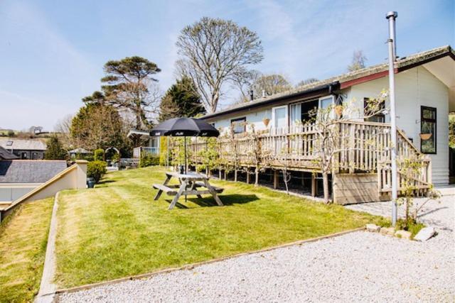 트루로 Blankednick Boltholes - 3 Beautiful Family Or Couples Cornish Getaways 빌라 외부 사진